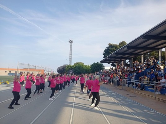 El Gobierno de Sant Joan culpa a la oposición de no poder abonar las facturas de las Escuelas Deportivas 