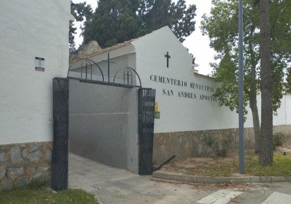Almoradí adjudica la construcción de 174 nichos en el cementerio a Tadeu Servicios SL por 256.100 euros