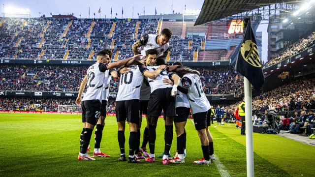 Ganar fuera para terminar de creérselo: Girona pone a prueba la mejoría del Valencia
