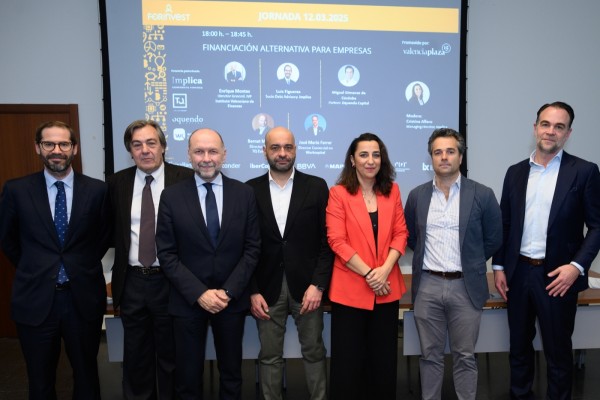 Mesa sobre financiación alternativa para empresas en Forinvest 2025