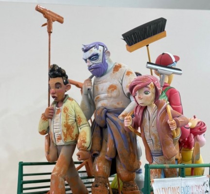 Un homenaje al puente de la solidaridad de la Dana, ninot infantil indultado de las Fallas