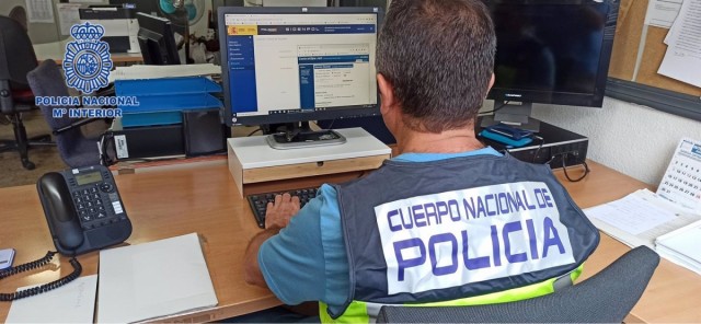 La Policía desmantela una banda que estafó a 3.600 personas con criptomonedas tras una investigación iniciada en Murcia