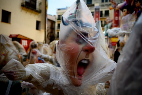 El psicólogo que explica por qué el inmovilismo en las Fallas quizá no sea un problema fallero 
