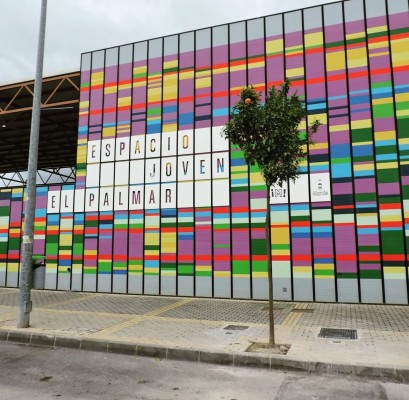 Estos son los 30 talleres de actividades que ofrecen los Espacios Joven de El Palmar, La Nave y 585