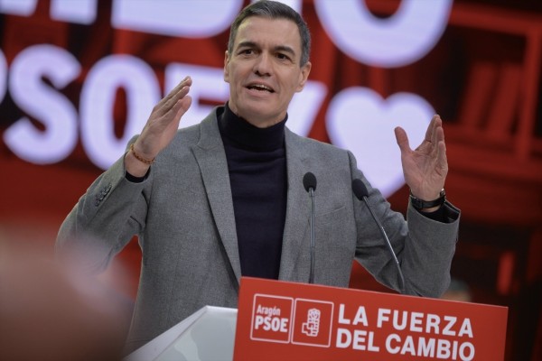 El PSOE sube otra vez en el CIS, hasta el 34,5%, y mantiene una ventaja de 5,3 puntos sobre el PP