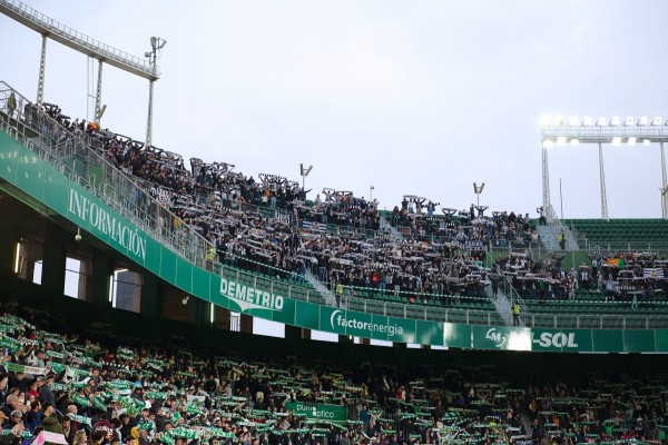 La afición del Castellón agota en apenas tres horas las entradas para el partido ante el Levante
