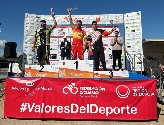 Raúl Martínez gana la Copa de España máster 40 de trial bici en Cartagena 