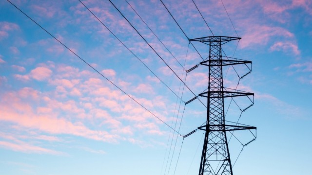 El Gobierno da luz verde a 5 proyectos pioneros para avanzar en la flexibilización del sistema eléctrico
