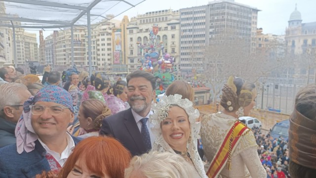 Barcala respalda a Mazón en su preacuerdo con Vox por el presupuesto para la reconstrucción