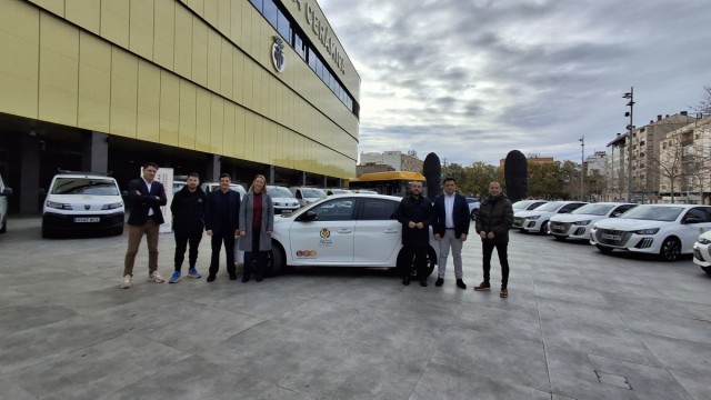 Vila-real renova la seua flota municipal amb un total de 39 vehicles totalment elèctrics
