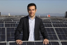 Umbrella Global Energy cierra el primer semestre de 2025 con retroceso bursátil frente a 2024