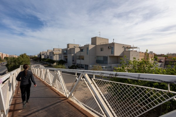 Duelo entre Albaluz y un directivo de Fama por las 176 viviendas públicas de Alicante en Rabasa