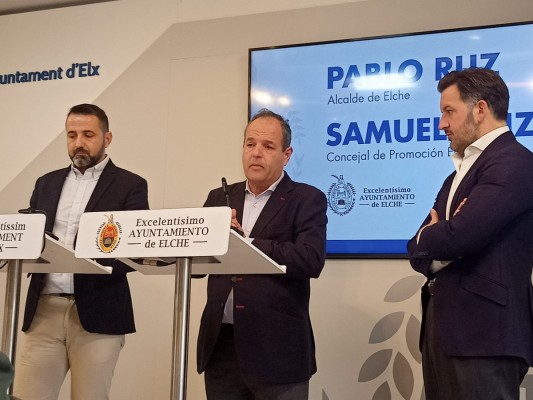 La Cámara de Comercio estrecha su relación con Elche: busca sede en el centro y ofrecerá más cursos