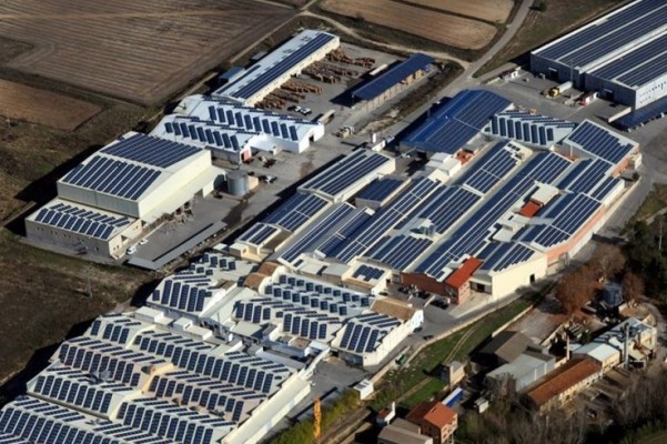 La textil de Banyeres Belda Llorens presenta un ERE para toda la plantilla y se plantea el cierre