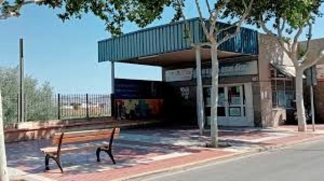 Aspe y la Conselleria de Transporte ultiman la regulación del transporte universitario para el próximo curso