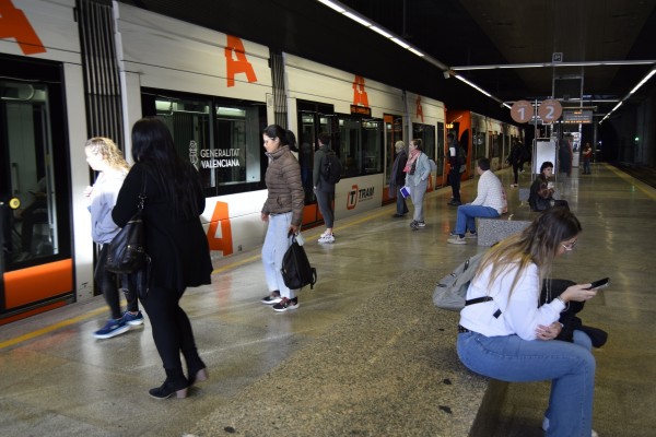 Notable alto: los usuarios de TRAM d’Alacant valoran con 8,54 puntos el servicio