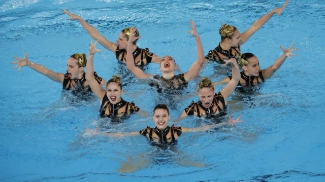 La selección española de natación artística, bronce olímpico, en Valencia