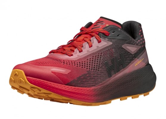 Helly Hansen lanza la primera zapatilla técnica con nitrógeno inyectado