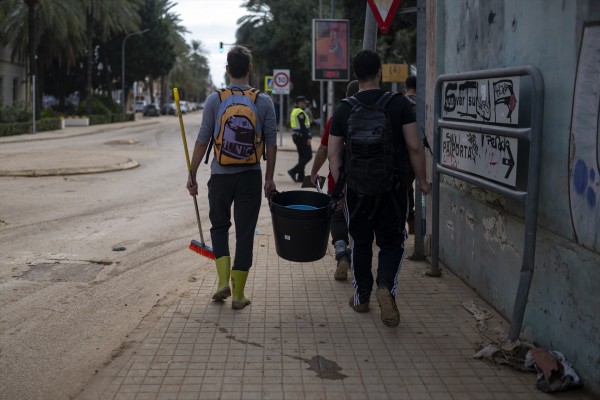 Desactivan el aviso rojo en Valencia aunque seguirá lloviendo en la Comunitat y el sur de Cataluña