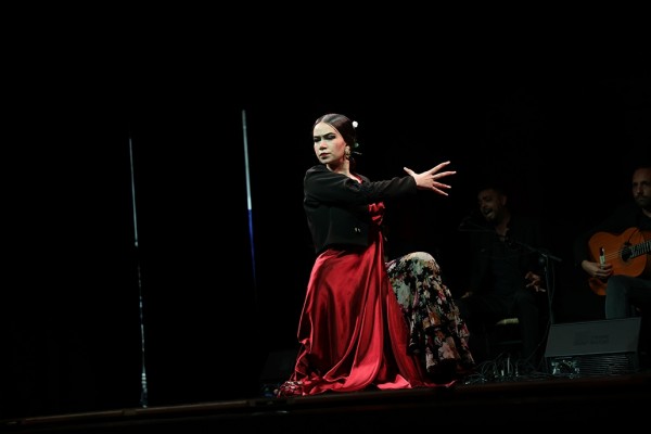 Las promesas del baile flamenco brillan en el concurso 'Desplante juvenil' de La Unión