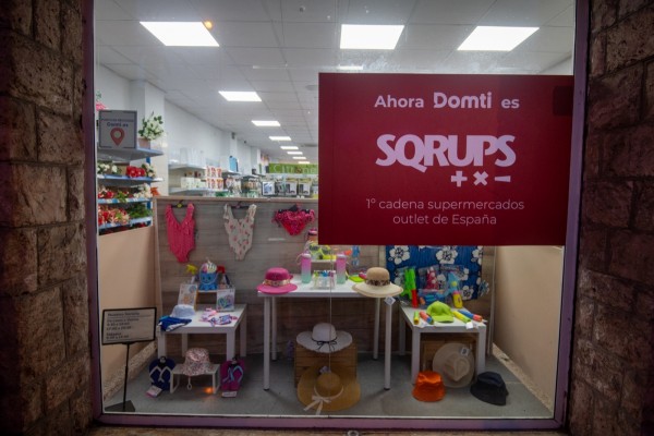 Sqrups la compradora de tiendas de Domti, refuerza su logística con un centro en Madrid