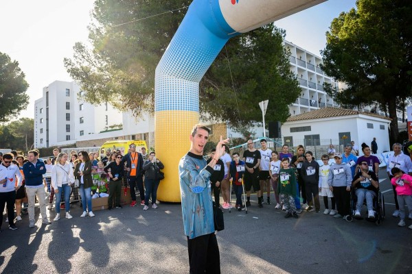El Santa Eulària Ibiza Marathon acogerá el emocionante desafío de Àlex Roca y Jota