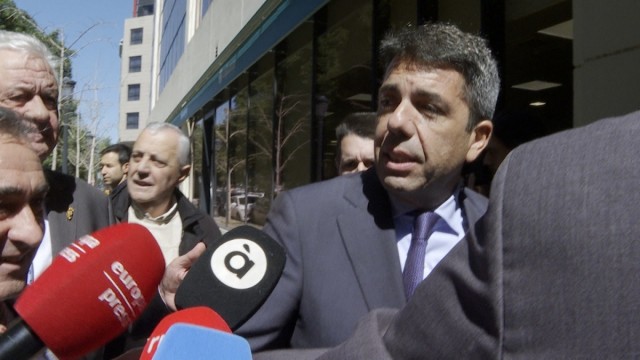 Mazón afirma que recibirá a las asociaciones de víctimas de la Dana: 