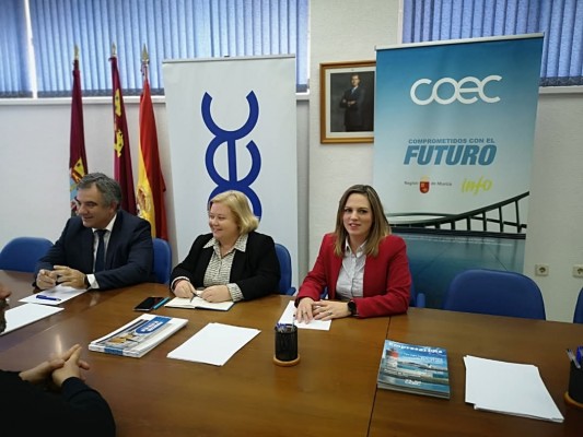 Ángela de la Cruz deja la Secretaría General de COEC tras más de dos años por motivos personales  