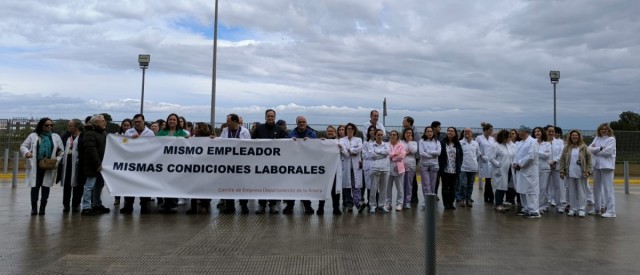 El Comité de Empresa del personal laboral de La Ribera se concentra por 