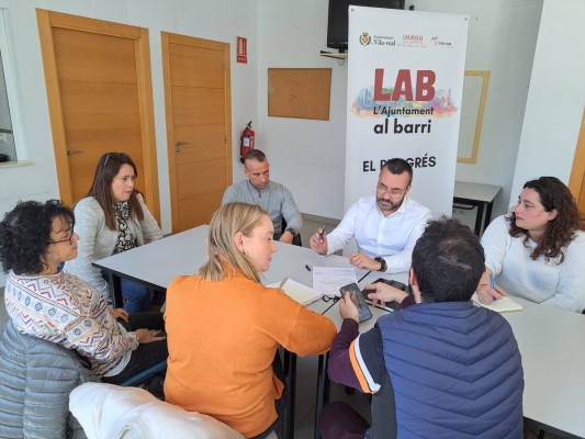 Vila-real escolta les propostes veïnals amb la campanya de proximitat 'L'Ajuntament al barri' 