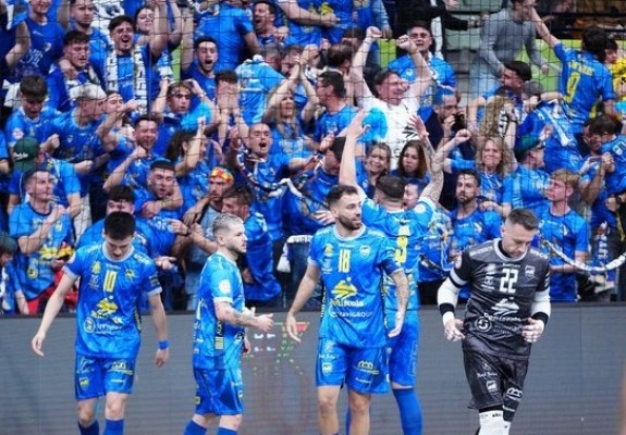El Servigroup Peñíscola se clasifica para las semifinales por penaltis