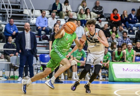 El Amics vuelve a ahogarse en la orilla ante el Grupo Ureta Tizona Burgos