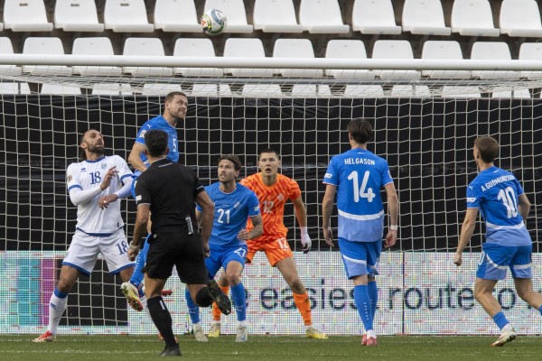 Muriqi marca la diferencia en la Liga de Naciones en Murcia ante 2.000 espectadores