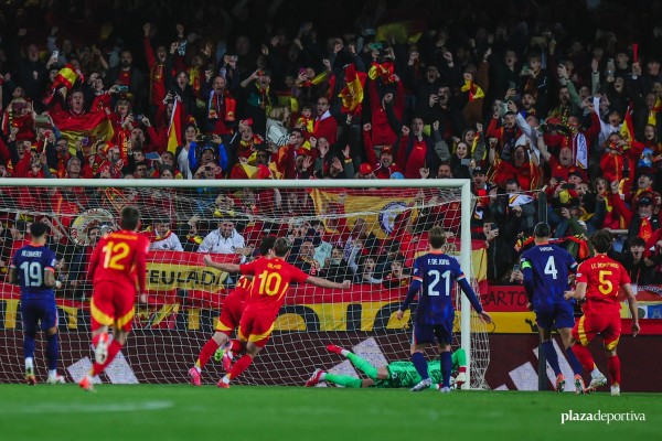 España sella en los penaltis el pase a la 'Final Four' en una noche histórica en Mestalla