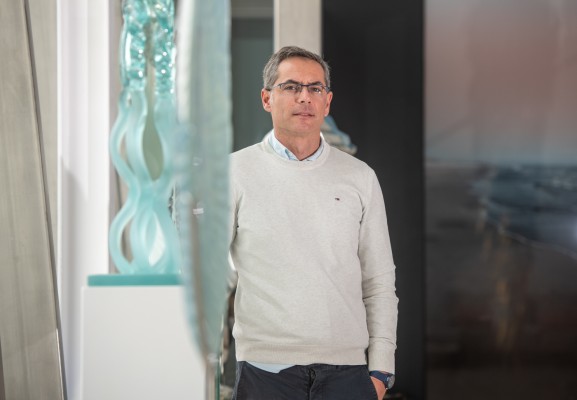 Singular Glass, la cristalera que 'viste' a los hoteles y busca la eficiencia energética con el vidrio