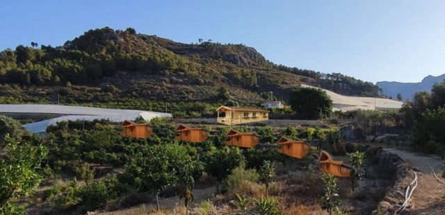 Presentan un nuevo proyecto de camping en suelo no urbanizable de Bolulla