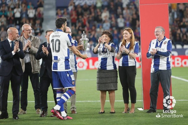 El Levante expondrá la Copa España Libre en el segundo aniversario de su reconocimiento