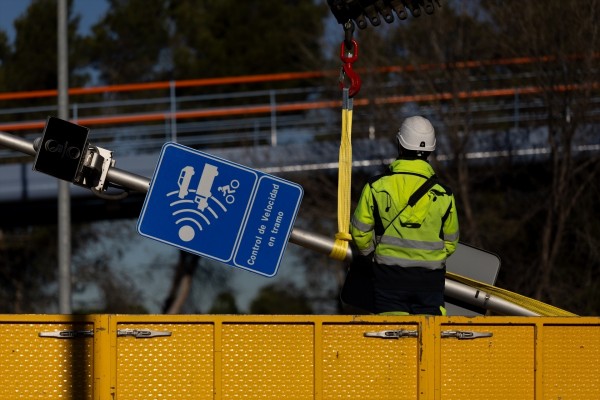 Entran en funcionamiento nuevos radares en carreteras de la Comunitat Valenciana