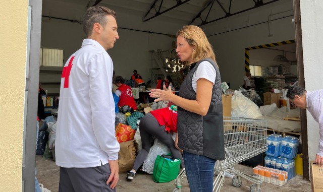 Castelló envía a Valencia el primer tráiler con ayuda humanitaria para los afectados por la Dana