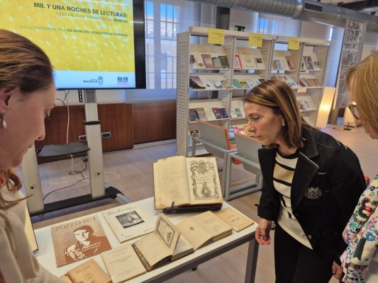 El ciclo 'Mil y una noches de lecturas’ acerca el legado de la literatura murciana con charlas, exposiciones y talleres en diez bibliotecas 