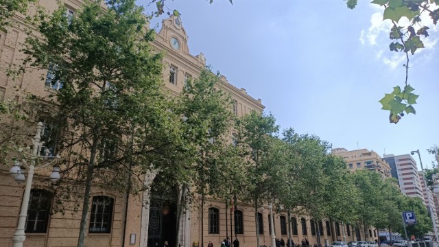 València deberá pagar intereses por la indemnización a Igsa antes de reconstruir las naves de Tabacalera