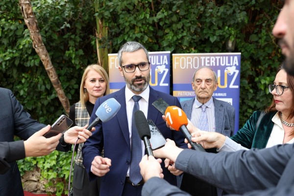 Lucas confirma que se presentará a las primarias para ser el candidato del PSOE a la Comunidad
