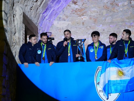 Peñíscola homenajea al Servigroup Peñíscola Fútbol Sala, Campeón de la Copa de España