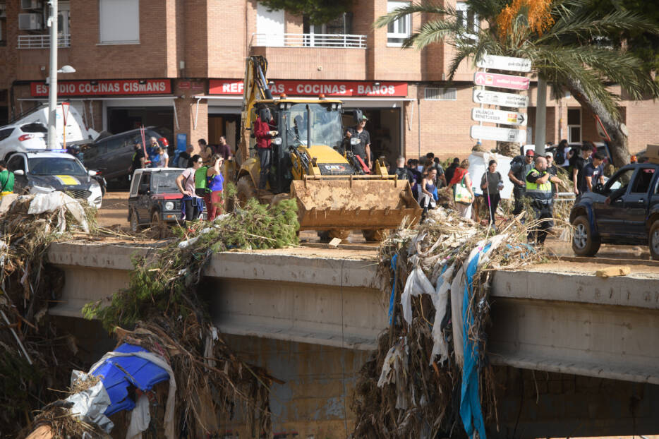 Unas 7.000 personas continúan sin suministro eléctrico en la provincia de Valencia