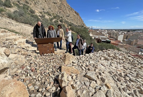 El yacimiento de Laderas del Castillo de Callosa de Segura abre al público tras la rehabilitación