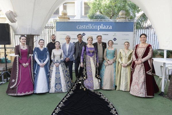 Primera jornada de la Terraza de 'Castellón Plaza' en la Magdalena 2025