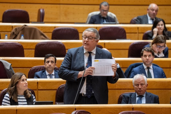 El Gobierno de España dice no saber nada de las mociones de censura de 2021 contra Miras y Ballesta