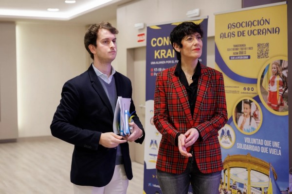La ministra de Migraciones visita Torrevieja para la declaración de la 'Casa de Ucrania': residen más de 10.000 en la ciudad