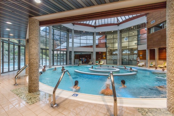  Pirineo francés, uno de los mejores destinos de aguas termales del mundo donde practicar el genuino Ski & Spa