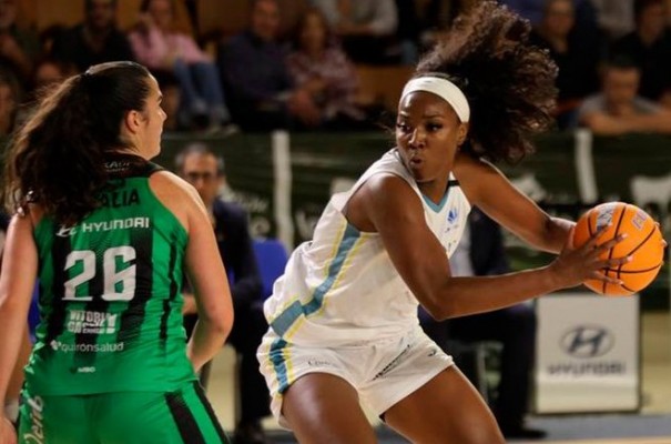 El Hozono Jairis se reencuentra con el triunfo en la Liga Femenina Endesa con un 52-71 en Vitoria 